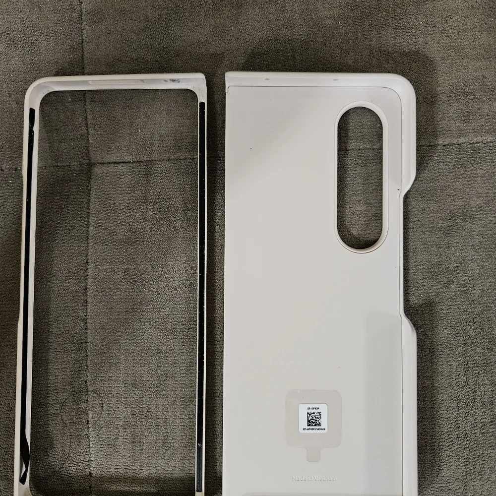 Samsung Standing Cover with S Pen for Galaxy Z Fold4 - Sand Color